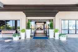  - Holiday Inn Express Hauppauge - I-495, Exit 56