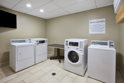  - Holiday Inn Express & Suites Parkersburg