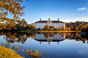 Holiday Inn World Golf Augustine  See Discounts