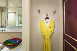  - Staypineapple New York Hotel Midtown