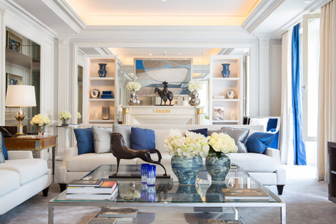 FOUR SEASONS HOTEL GEORGE V PARIS - Photo 19