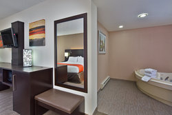  - Holiday Inn Express Northeast Harrisburg - I-81, Exit 77