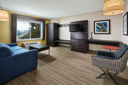  - Holiday Inn Express & Suites Belmont