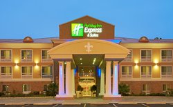  - Holiday Inn Express & Suites Alexandria - I-49, Exit 86