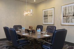  - Holiday Inn Elk Grove Village