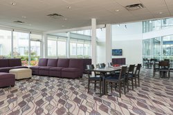  - Holiday Inn Elk Grove Village