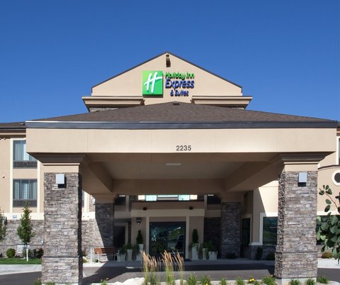 Welcome to our hotel in Logan, Utah, near USU!