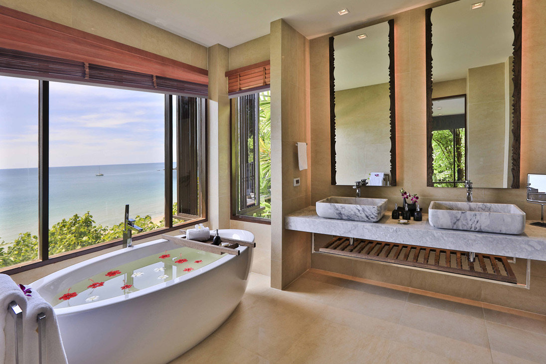 Pimalai Resort and Spa-guestroom-Bayfront Deluxe Room - Soaking Tub.jpg