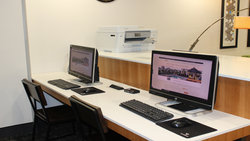  - Holiday Inn Express Hurricane - I-64, Exit 39