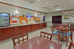  - Holiday Inn Express Newton Falls - I-80, Exit 209
