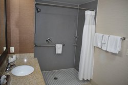  - Fairfield Inn & Suites by Marriott Liberty Kansas City - I-35, Exit 16