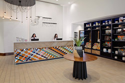  - Hotel Indigo Downtown University Austin - I-35, Exit 234B