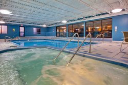  - Holiday Inn Express Sault Ste Marie - I-75, Exit 394