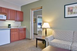  - Holiday Inn Express Sault Ste Marie - I-75, Exit 394