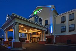  - Holiday Inn Express & Suites Laurinburg - I-74, Exit 183