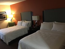  - Holiday Inn Express & Suites Laurinburg - I-74, Exit 183