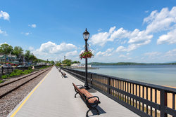  - Holiday Inn Express & Suites Tilton