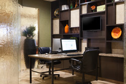  - Holiday Inn Dubuque