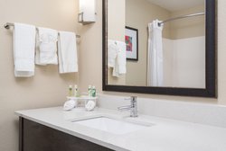  - Holiday Inn Express & Suites Ames - I-35, Exit 113