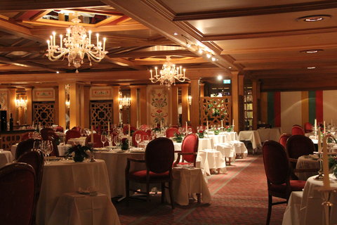 TSCHUGGEN GRAND HOTEL - Photo 34