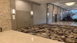  - Holiday Inn North Shore Skokie - I-94, Exit 39