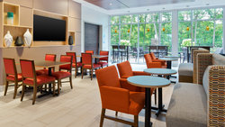  - Holiday Inn Express & Suites Medina - I-71, Exit 218