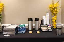  - Holiday Inn Express Historic District Savannah - I-16, Exit 167