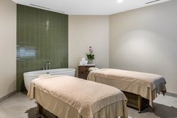  - Omni Hotel Houston