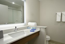  - Holiday Inn Express & Suites Columbus