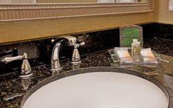  - Holiday Inn & Suites Springfield - I-44, Exit 80