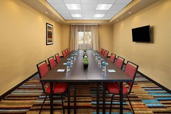  - Fairfield Inn & Suites by Marriott Fresno
