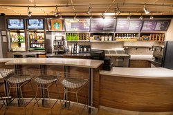  - Courtyard by Marriott Largo - I-95 & I-495, Exit 16