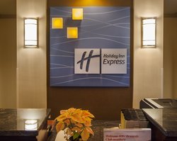  - Holiday Inn Express Buffalo Airport Cheektowaga