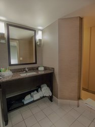  - Holiday Inn Express Buffalo Airport Cheektowaga