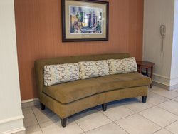  - Holiday Inn Express Buffalo Airport Cheektowaga