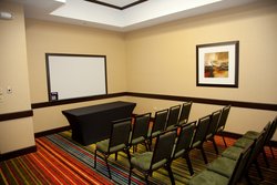  - Holiday Inn & Suites Elgin - I-90, Exit 54