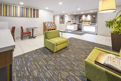  - Holiday Inn Express Vernon Hills