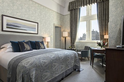 ROCCO FORTE BALMORAL HOTEL - Photo 16