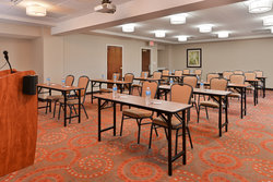  - Holiday Inn Express & Suites Airport Indianapolis - I-74 & I-465, Exit 13