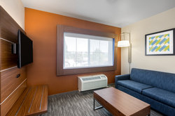  - Holiday Inn Express Southwest Oroville