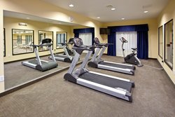  - Holiday Inn Express & Suites Shelbyville - I-74, Exit 113
