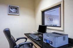  - Holiday Inn Express & Suites North East - I-95, Exit 100