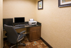  - Holiday Inn Express & Suites Wauseon - I-80 & I-90, Exit 34