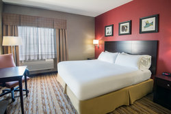  - Holiday Inn Express & Suites Wauseon - I-80 & I-90, Exit 34