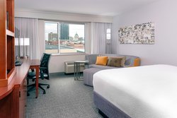  - Courtyard by Marriott Hotel Fort Wayne Downtown