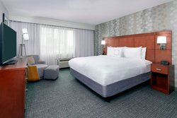 - Courtyard by Marriott Hotel Fort Wayne Downtown