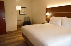  - Holiday Inn Express & Suites Albany - I-5, Exit 234