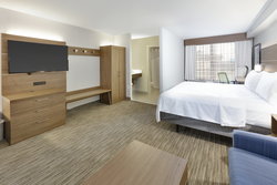  - Holiday Inn Express & Suites Las Colinas Irving