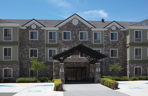 Staybridge Suites hotel in Fairfield, CA