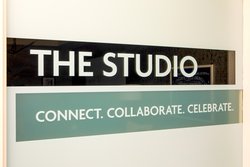  - Crowne Plaza Hotel Woburn - I-95, Exit 53